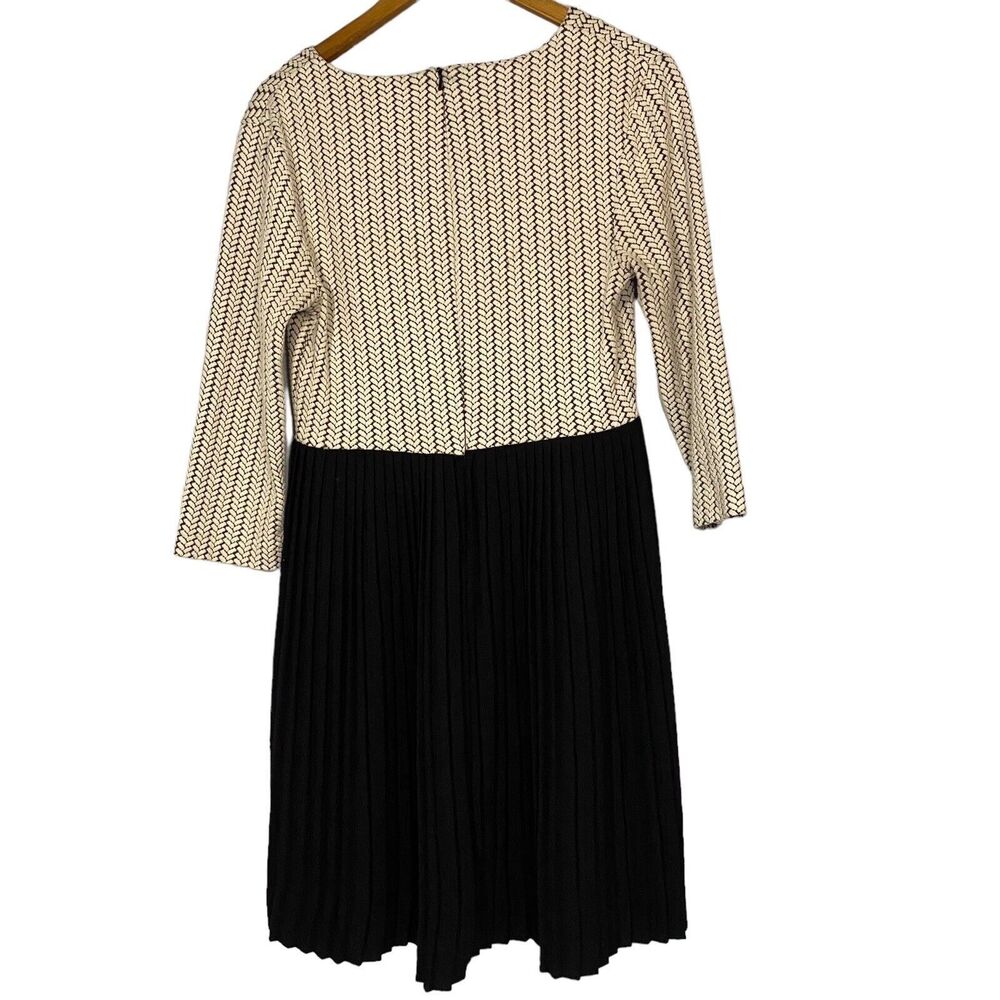 Ganni Anthropologie Jacquard Jersey Knife Pleated Dress Black White Size Medium - Picture 6 of 14